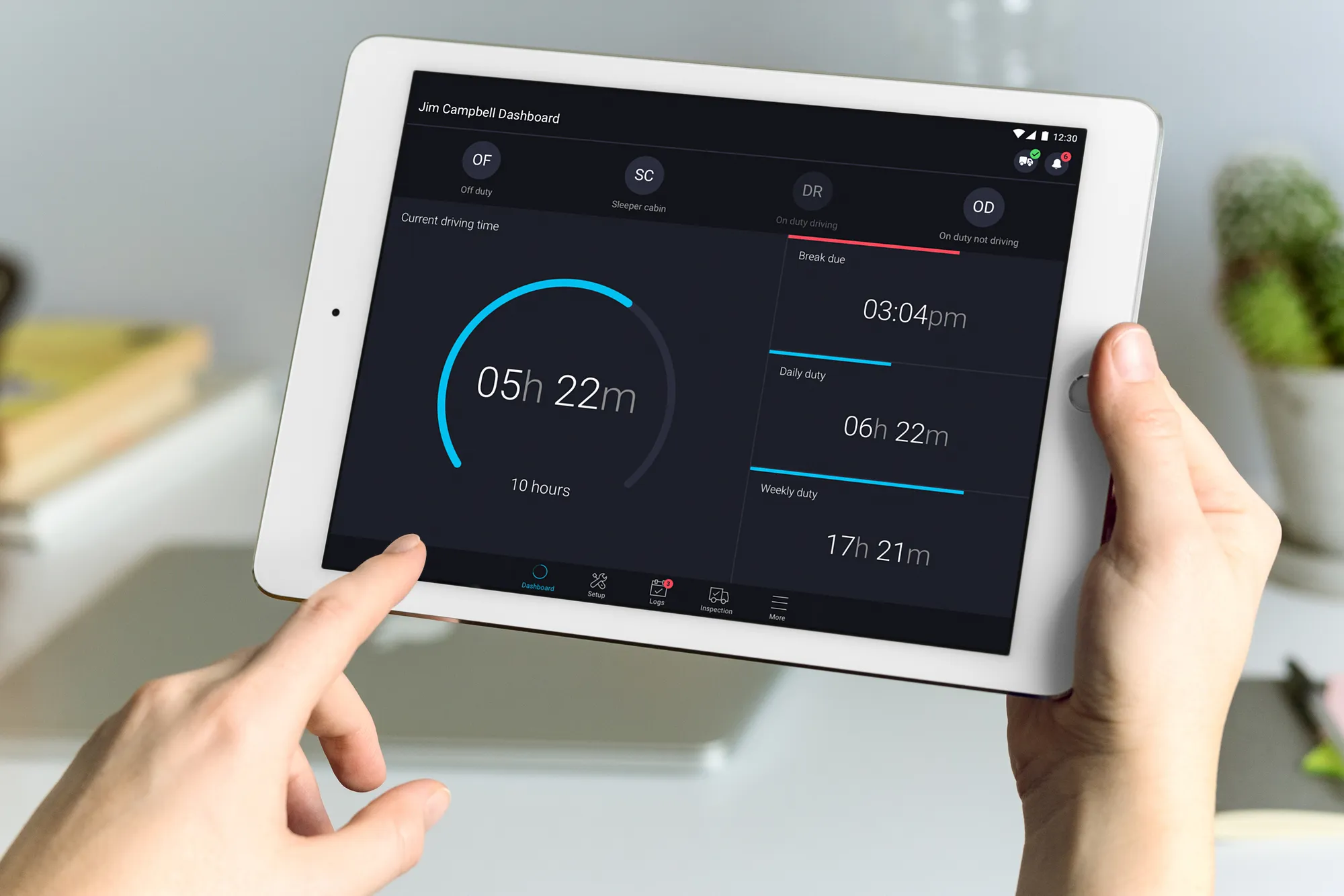 Tablet logbook dashboard showing 5 hours 22 minutes of driving time, a break due at 3:04pm, and daily and weekly duty totals